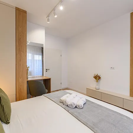 Eden Coresi With Free Private Parking Apartmán *