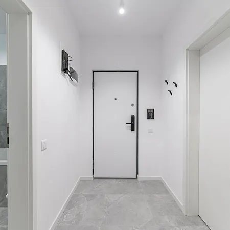 Eden Coresi With Free Private Parking Apartmán Brašov