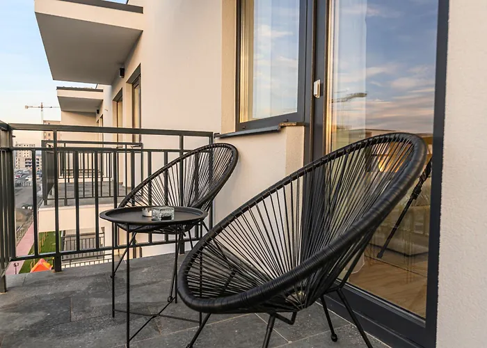 Lägenhet Eden Coresi With Free Private Parking