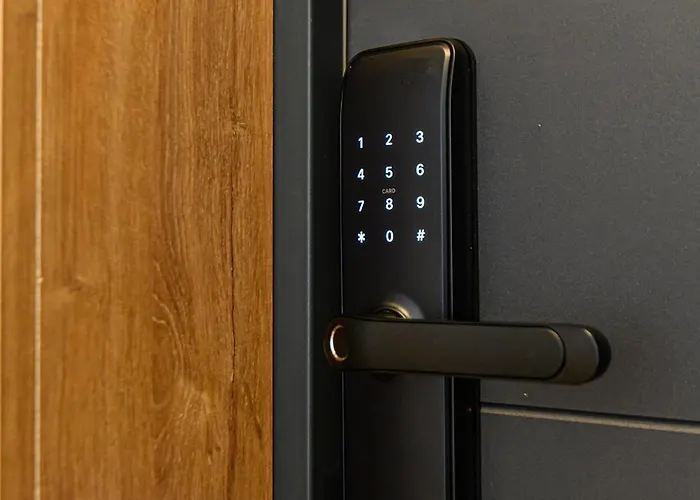 Eden Coresi With Free Private Parking