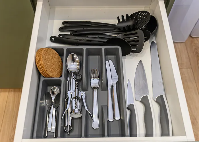 Eden Coresi With Free Private Parking Lägenhet